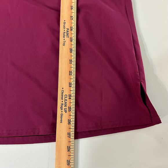 Carhartt Women’s Force Scrub Top Modern Fit V-Neck Burgundy Wine‎ Size L Pocket - Picture 8 of 8